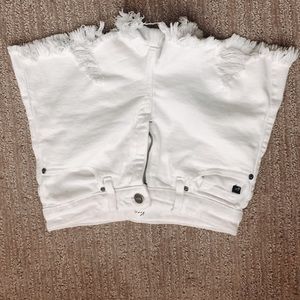 KanCan White shorts